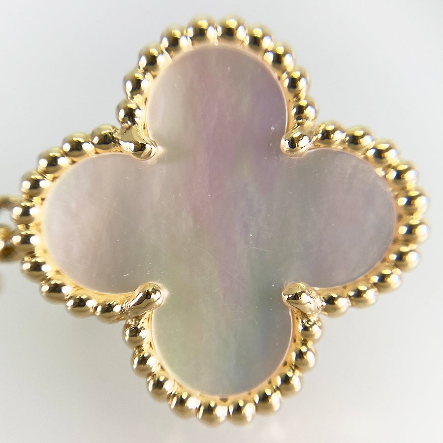 ヴァンクリーフ＆アーペル ピアス