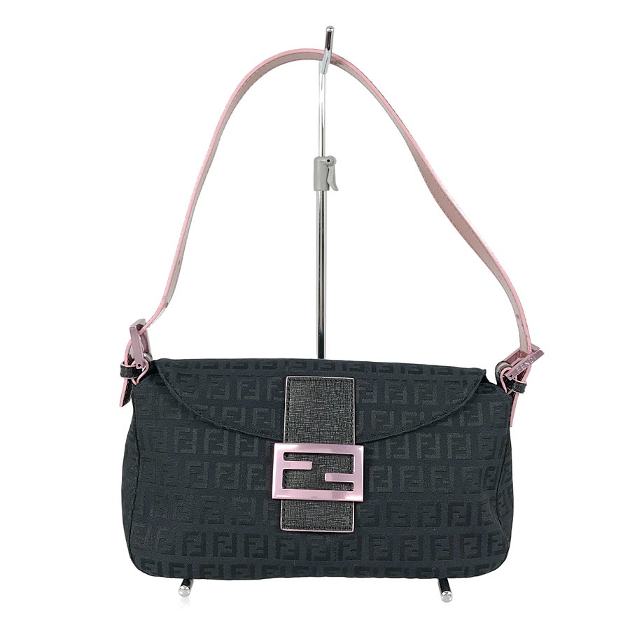 フェンディ ショルダーバッグ