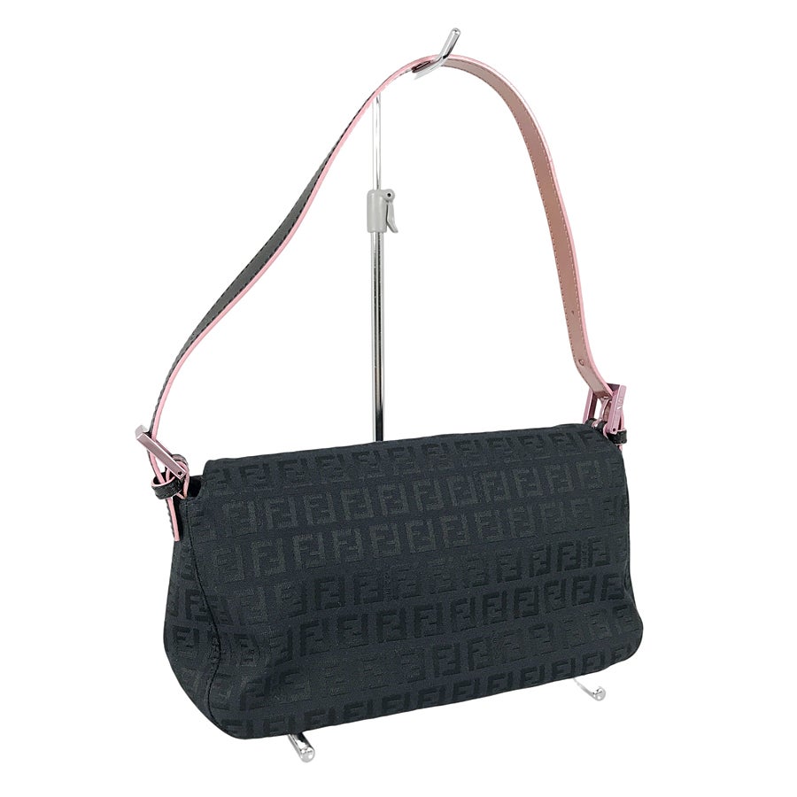 フェンディ ショルダーバッグ