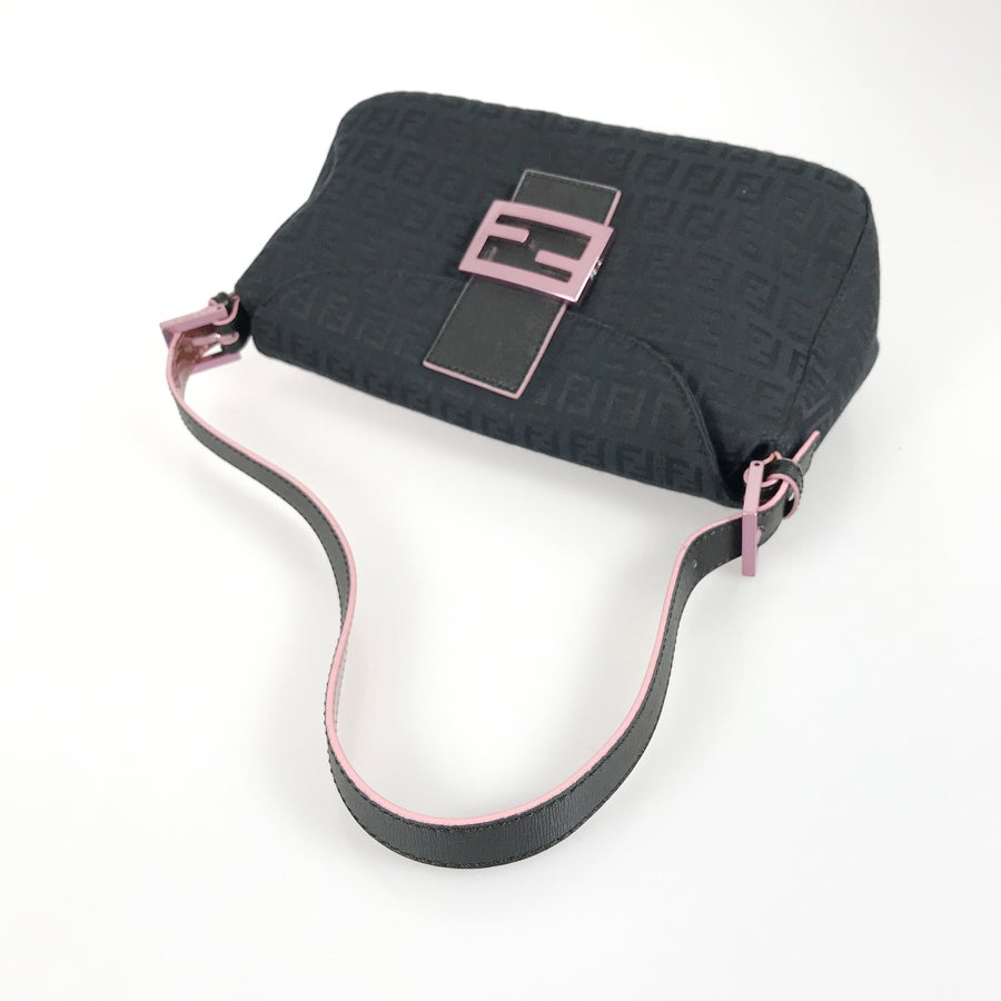 フェンディ ショルダーバッグ