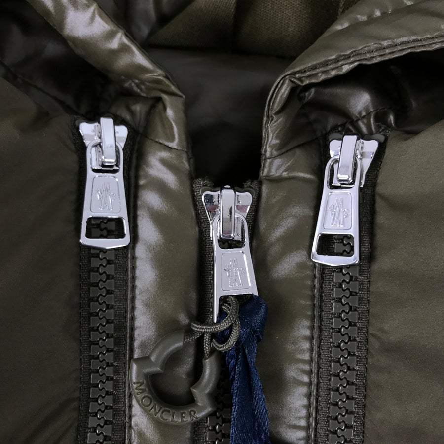 モンクレール メンズ ダウンジャケット