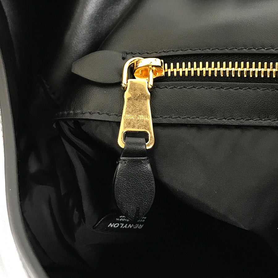 ミュウミュウ トートバッグ