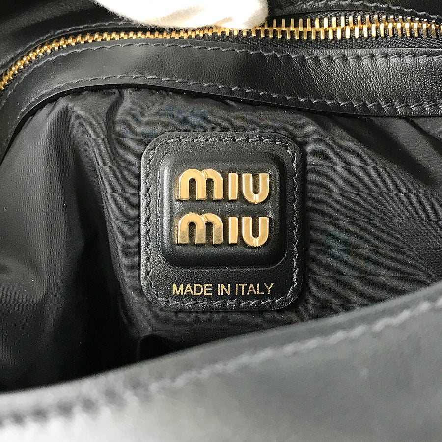 ミュウミュウ トートバッグ