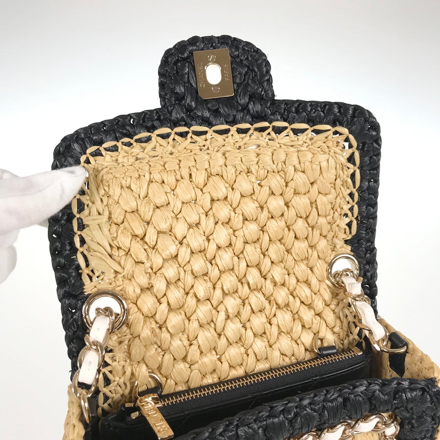 シャネル ショルダーバッグ