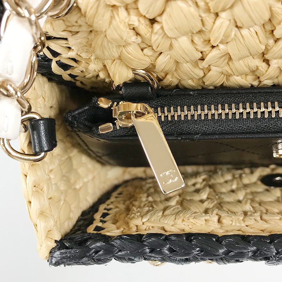 シャネル ショルダーバッグ