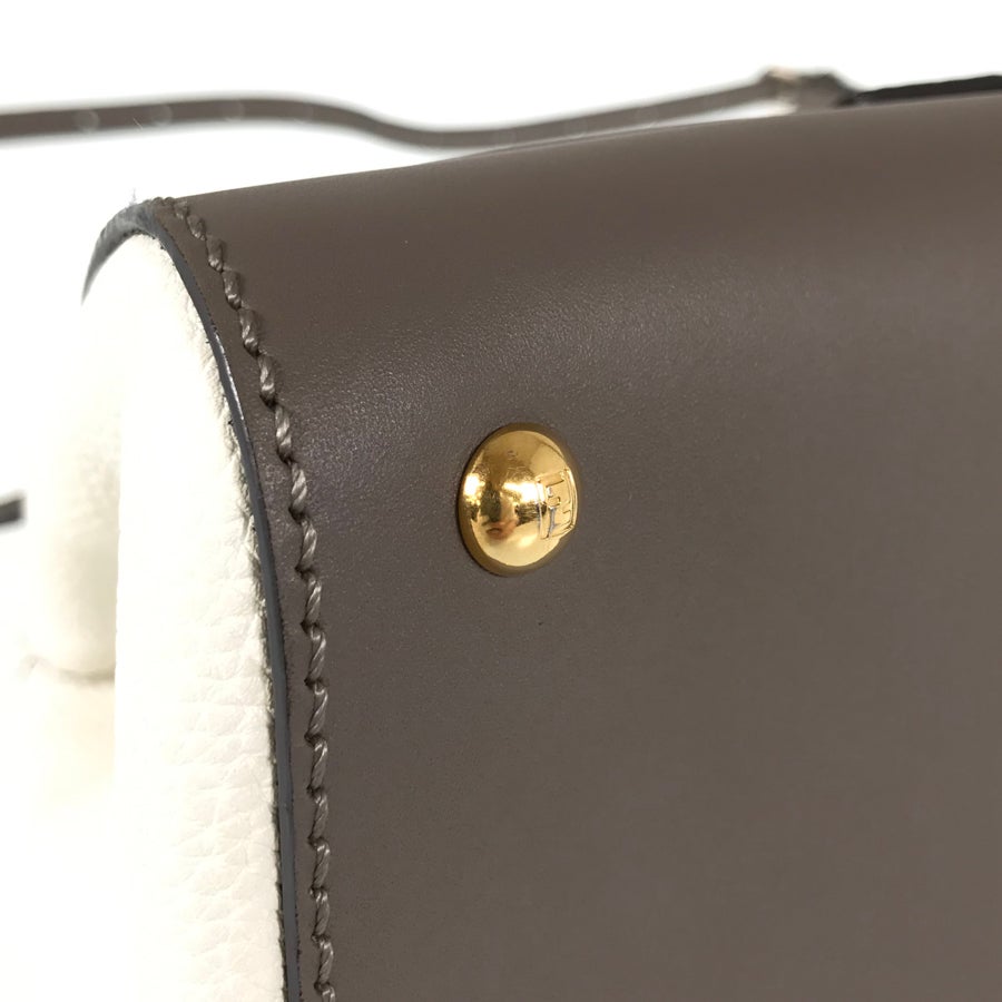 フェンディ ハンドバッグ