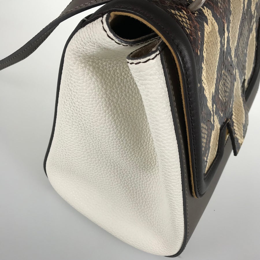 フェンディ ハンドバッグ