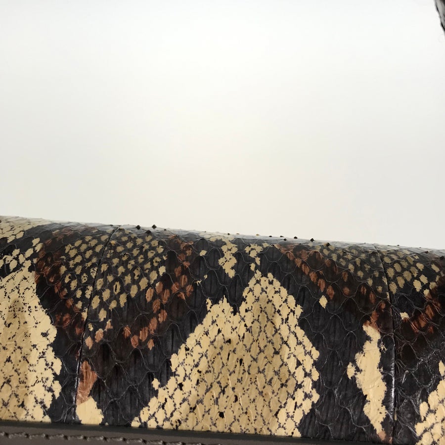 フェンディ ハンドバッグ