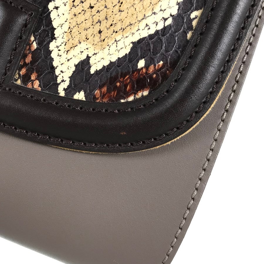 フェンディ ハンドバッグ