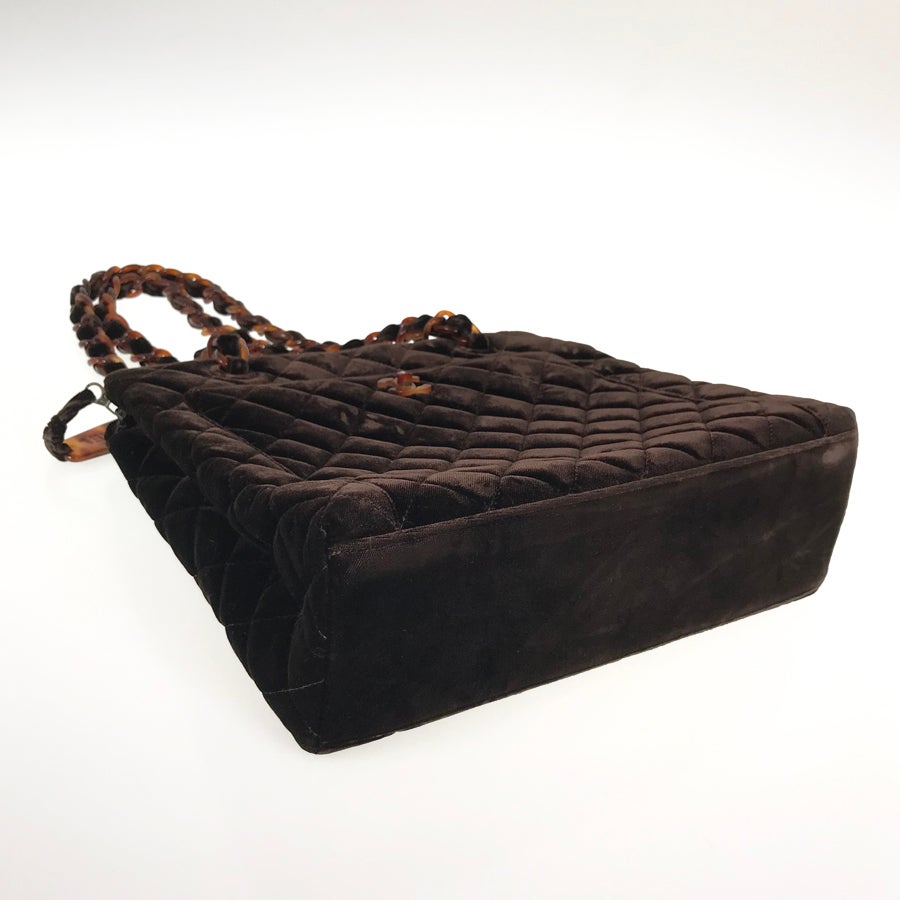 シャネル ショルダーバッグ