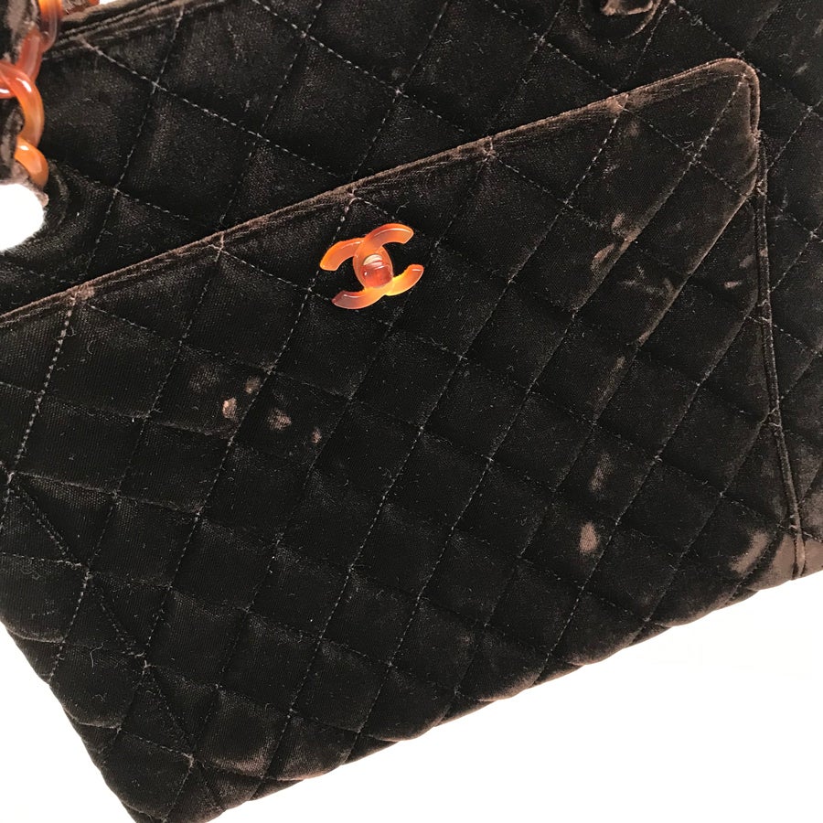 シャネル ショルダーバッグ