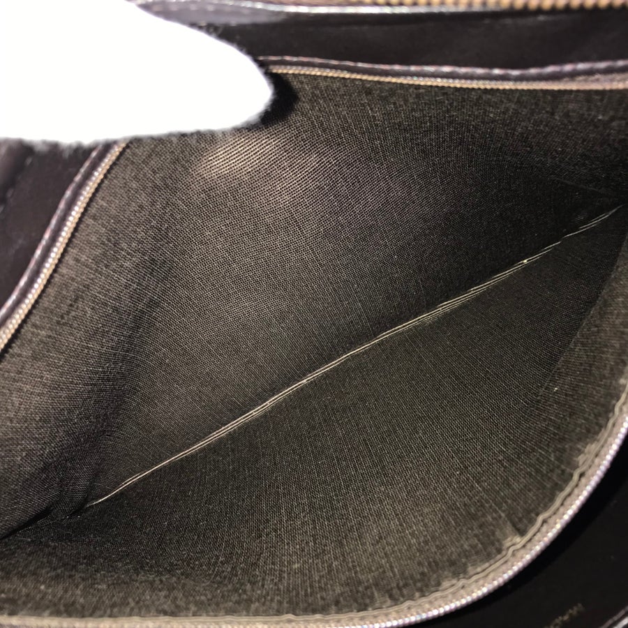 シャネル ショルダーバッグ