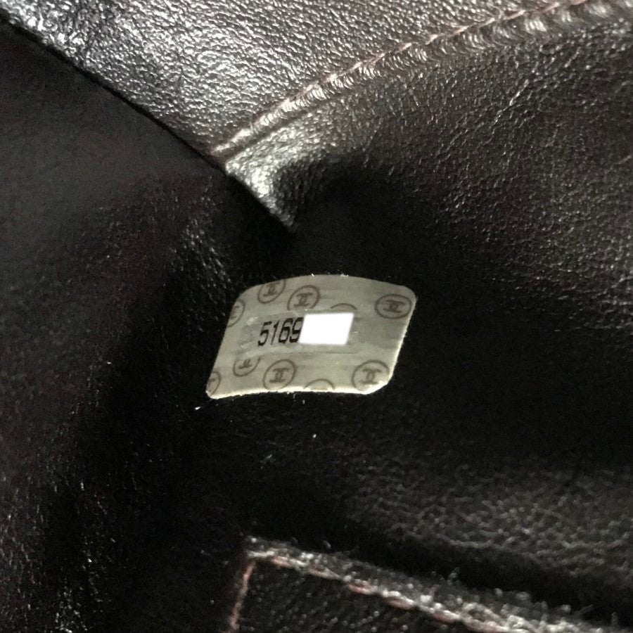 シャネル ショルダーバッグ