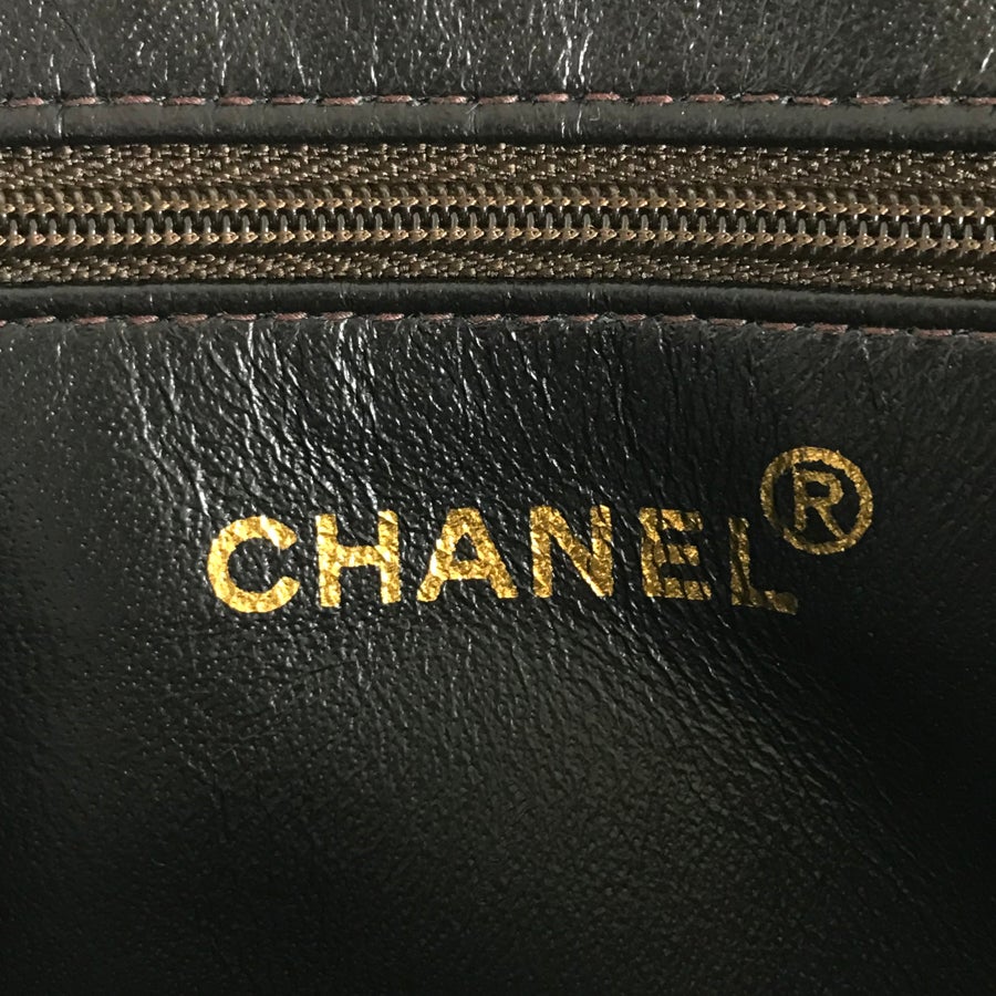 シャネル ショルダーバッグ