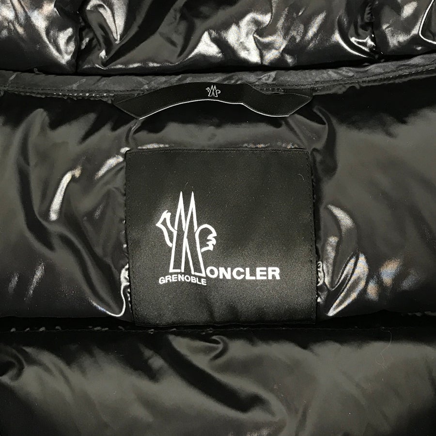 モンクレール レディース ダウンジャケット