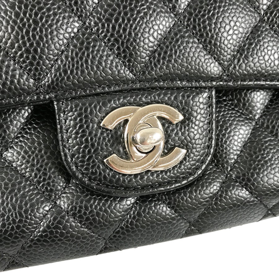 シャネル ショルダーバッグ