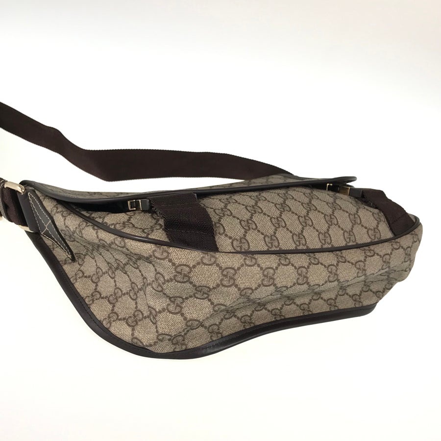 グッチ ショルダーバッグ