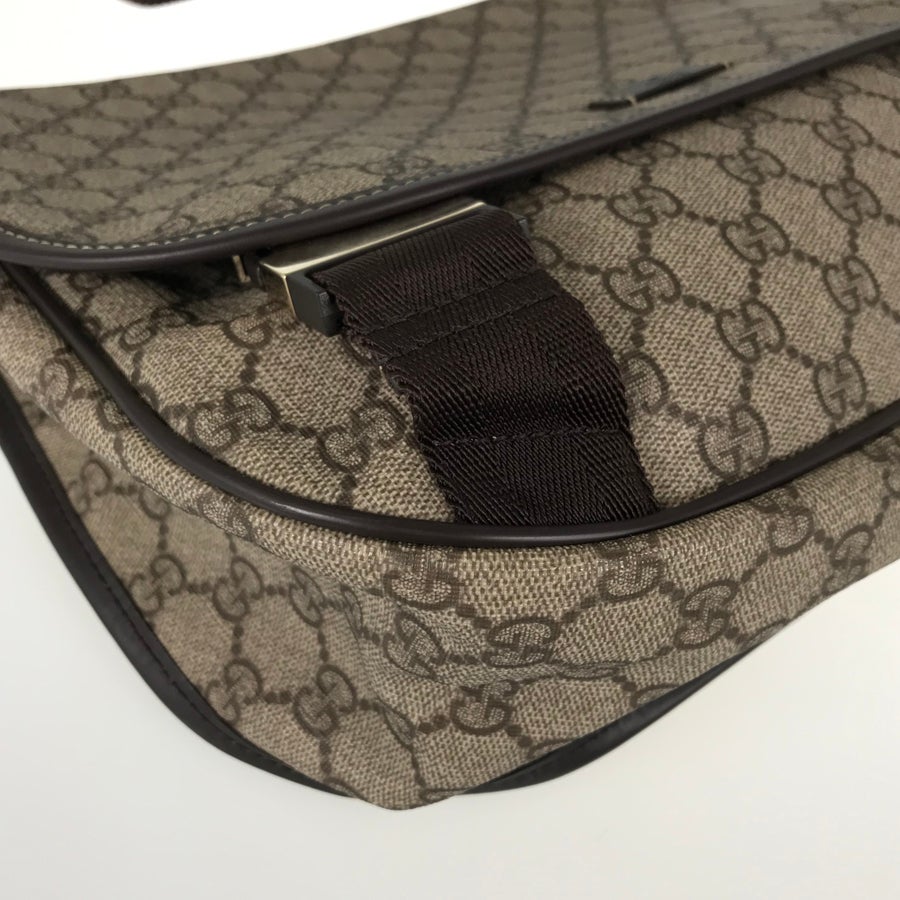 グッチ ショルダーバッグ