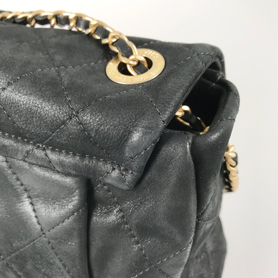 シャネル ショルダーバッグ