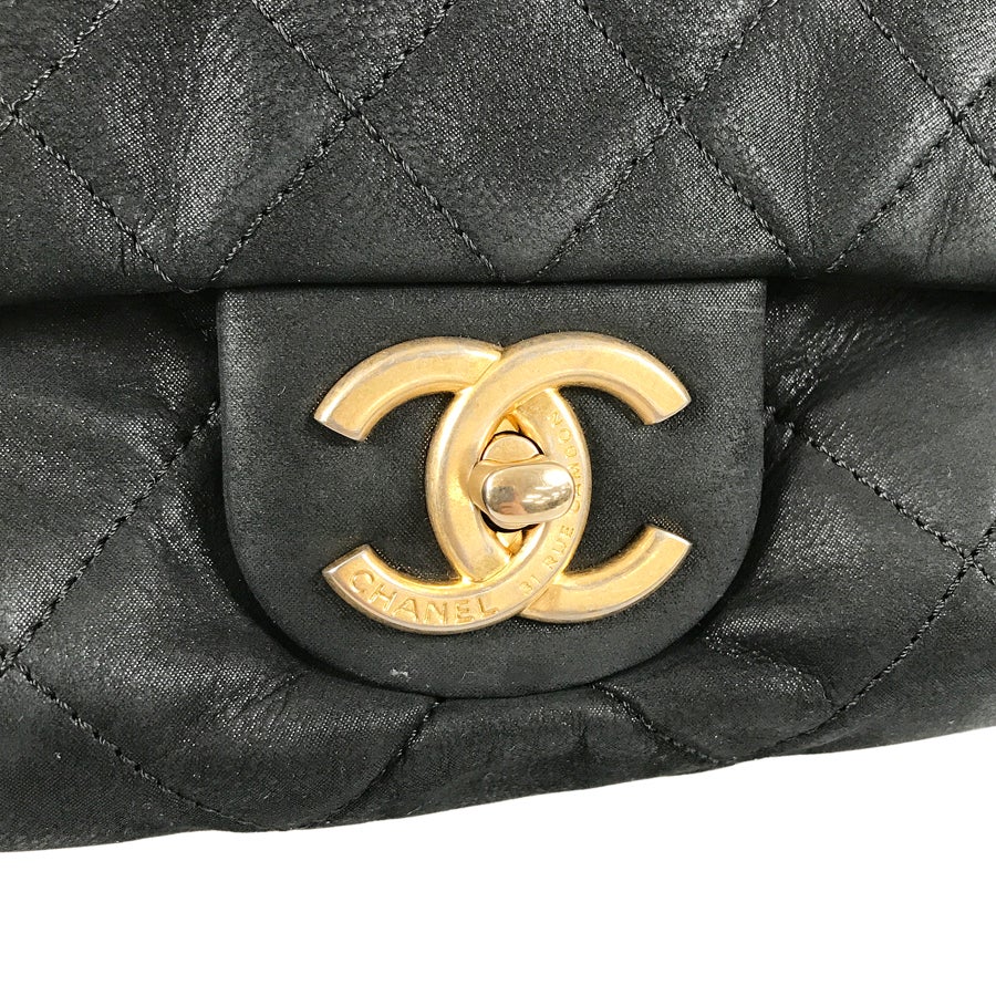 シャネル ショルダーバッグ