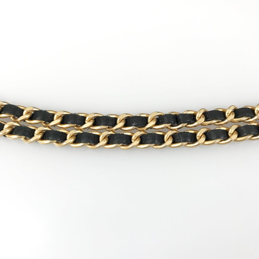 シャネル ショルダーバッグ