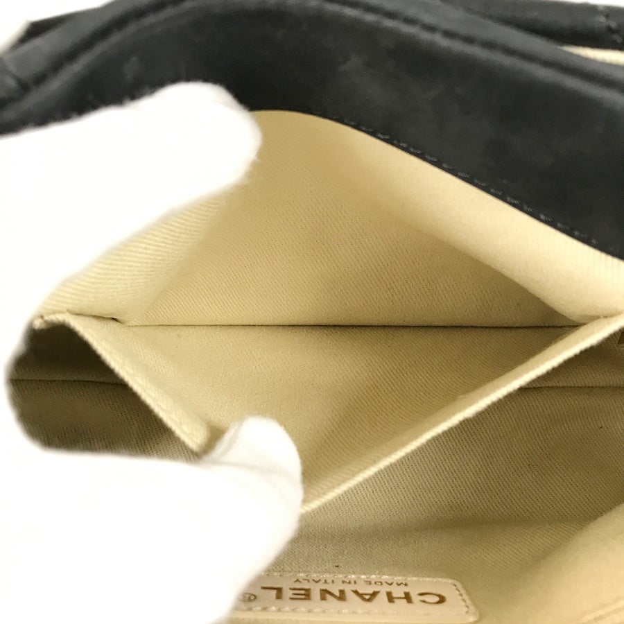 シャネル ショルダーバッグ