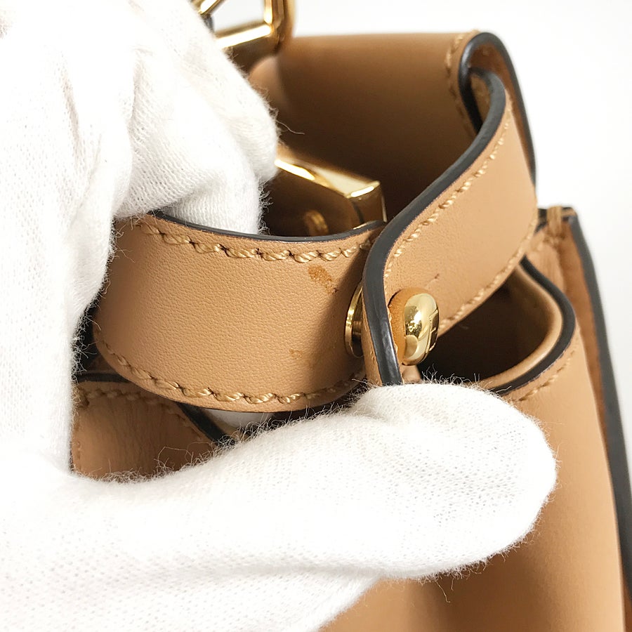 フェンディ ハンドバッグ