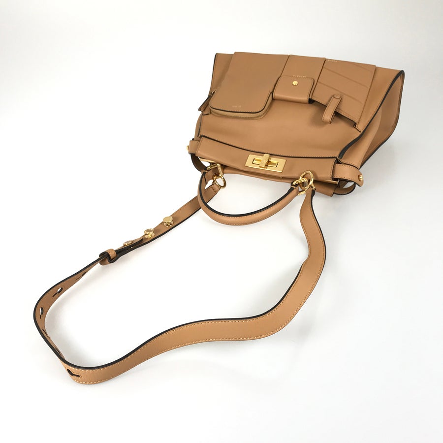 フェンディ ハンドバッグ