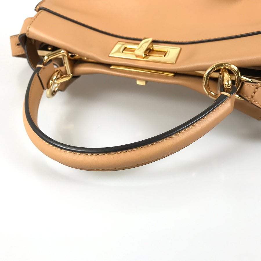 フェンディ ハンドバッグ