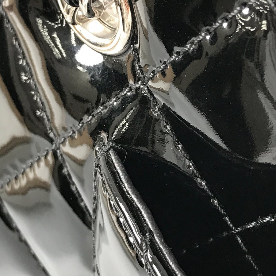 シャネル ショルダーバッグ