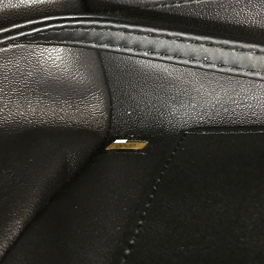 シャネル ショルダーバッグ