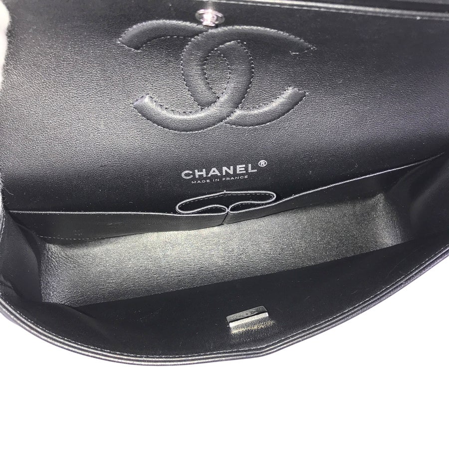 シャネル ショルダーバッグ