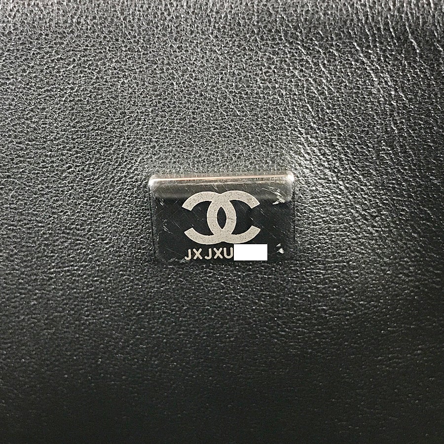 シャネル ショルダーバッグ
