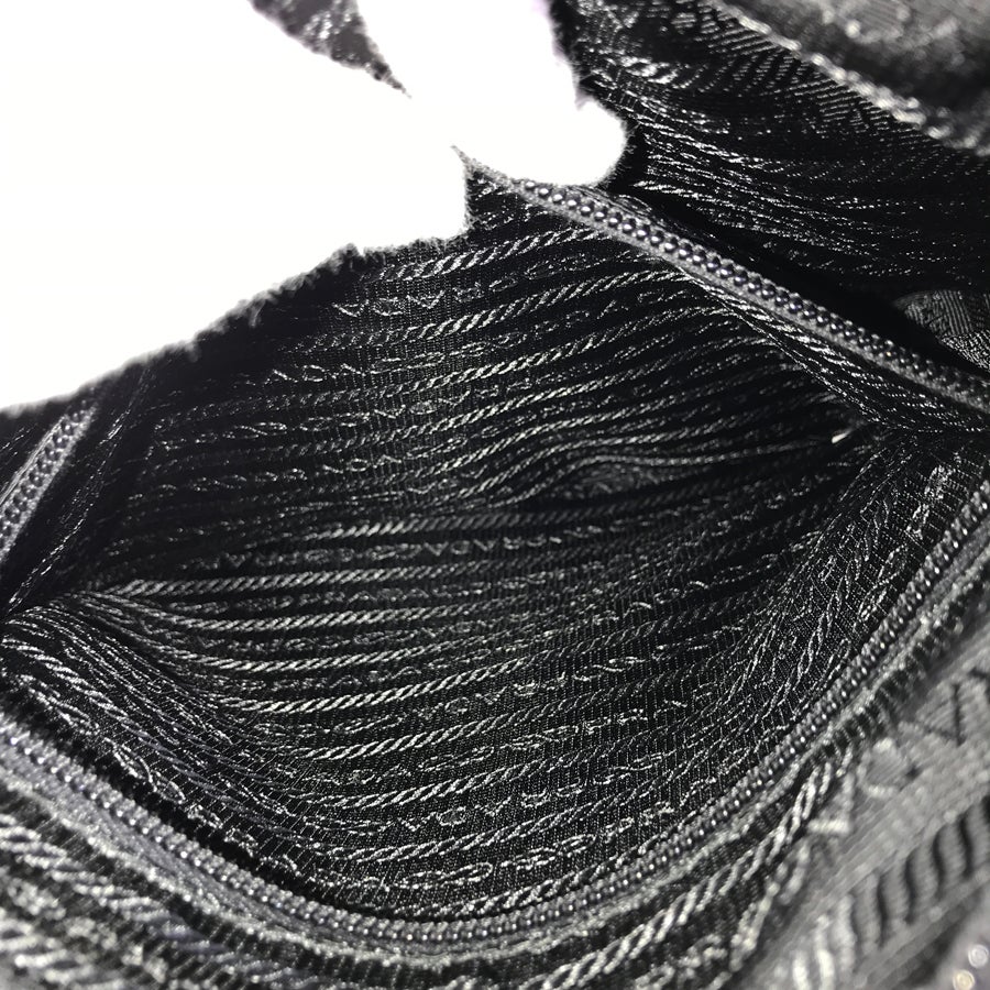 プラダ ショルダーバッグ