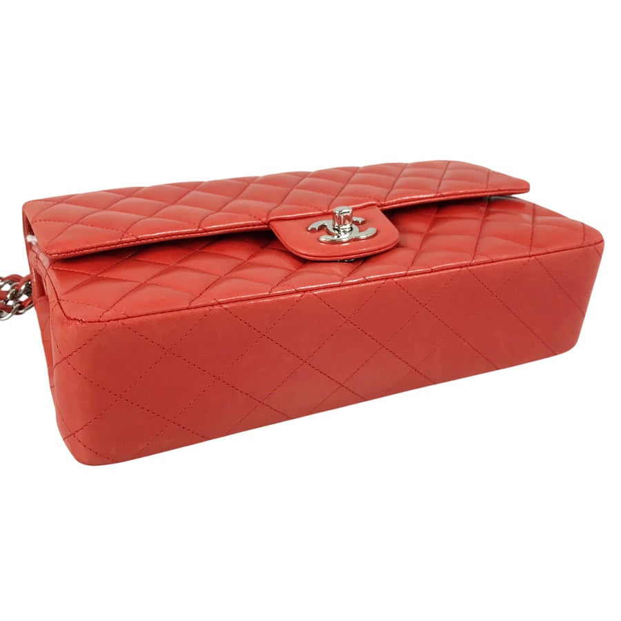 シャネル ショルダーバッグ