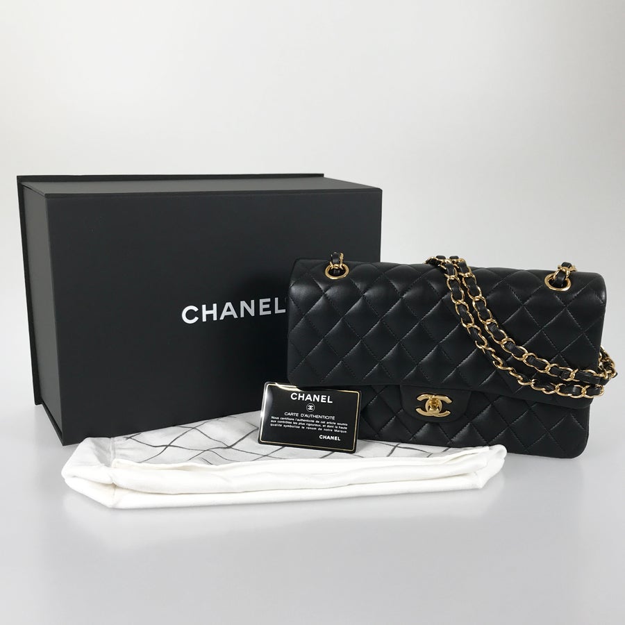 シャネル ショルダーバッグ