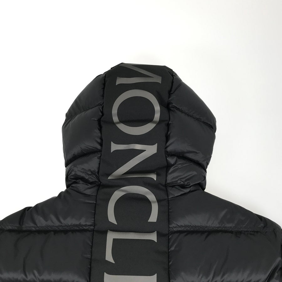 モンクレール ユニセックス ダウンジャケット