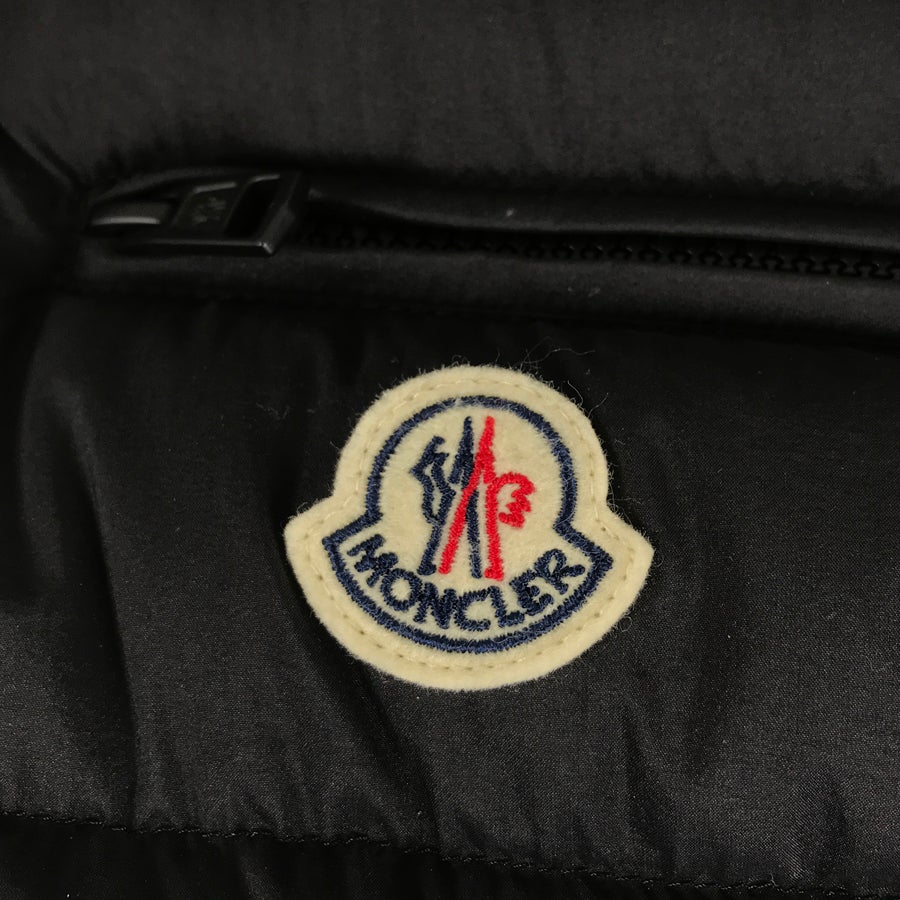 モンクレール ユニセックス ダウンジャケット