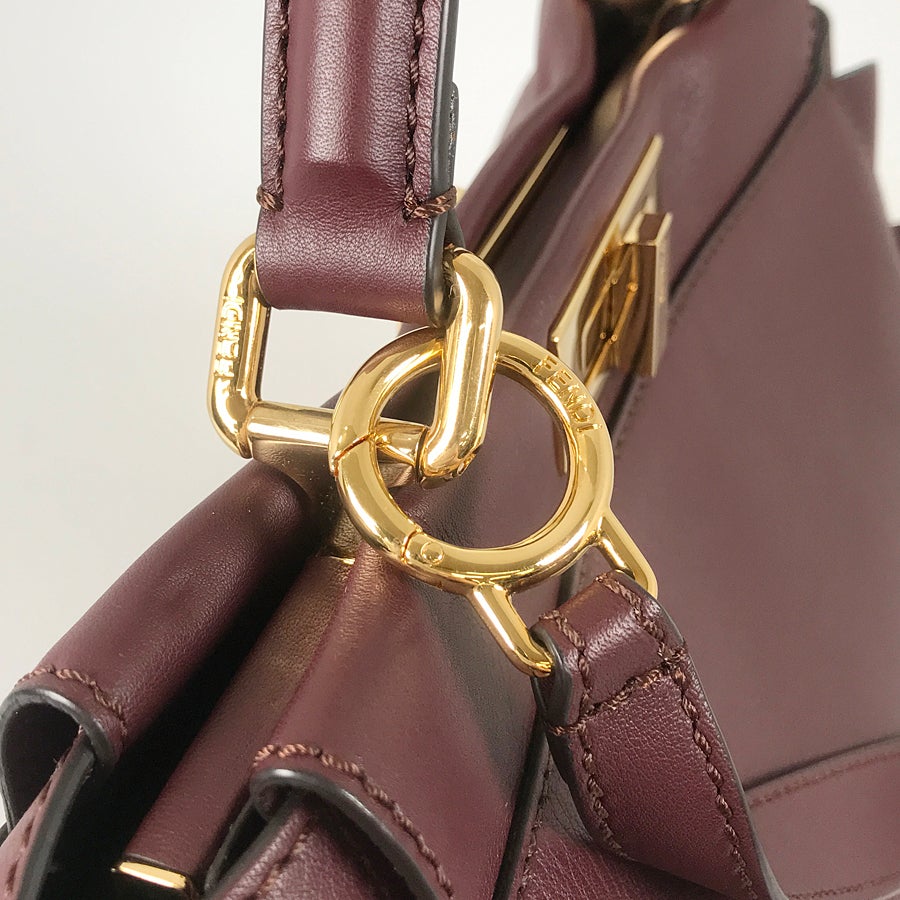 フェンディ ハンドバッグ