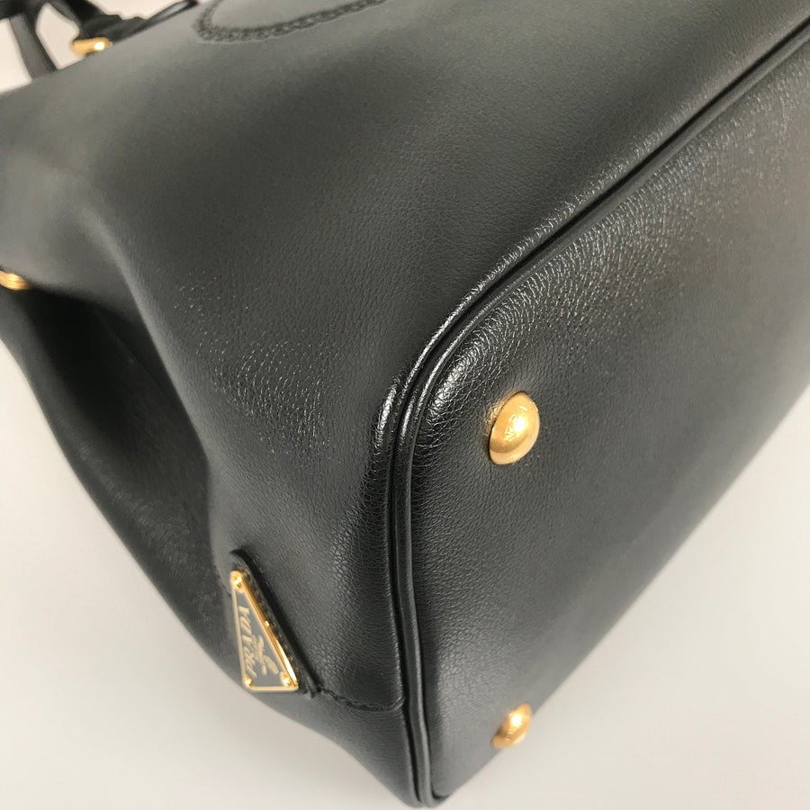 プラダ トートバッグ