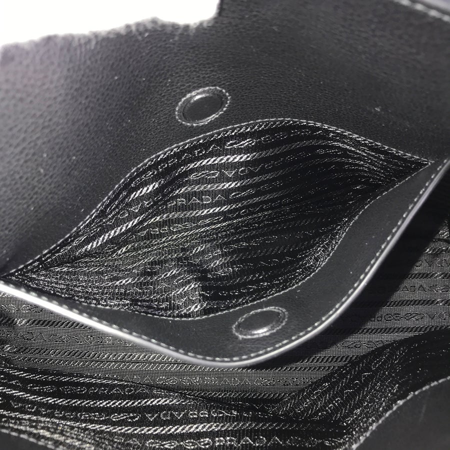 プラダ トートバッグ