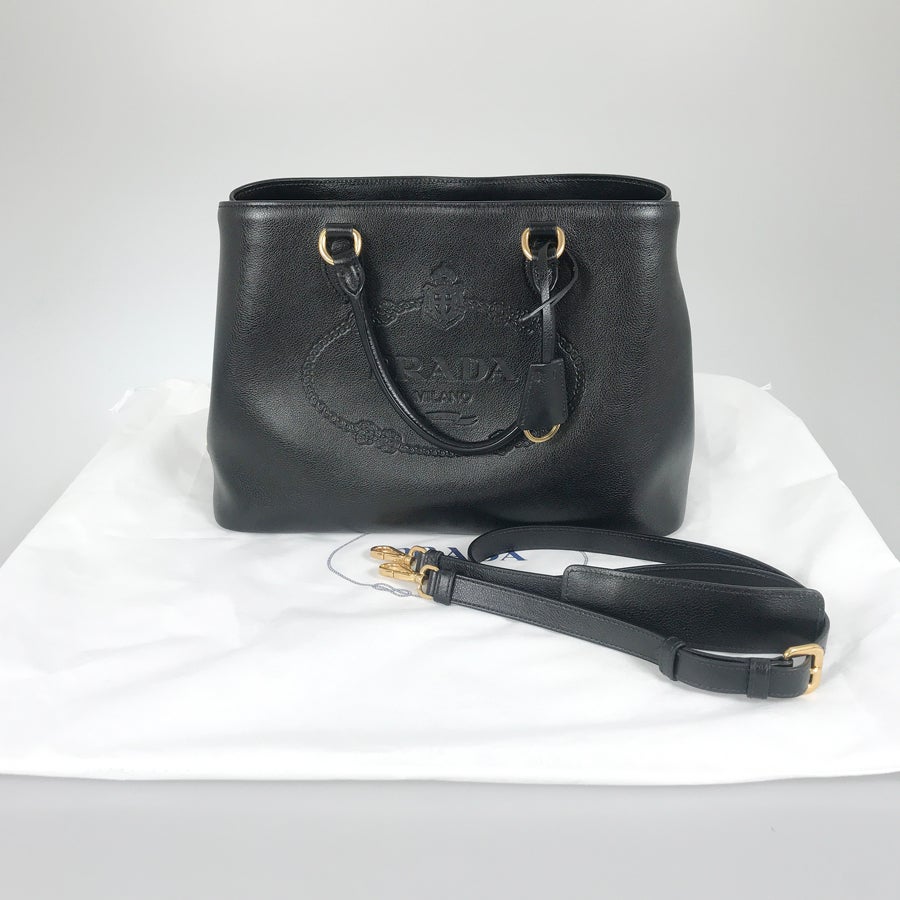 プラダ トートバッグ