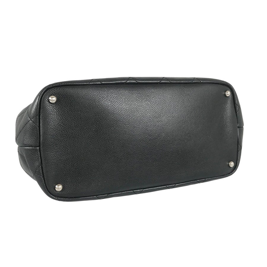 シャネル ショルダーバッグ