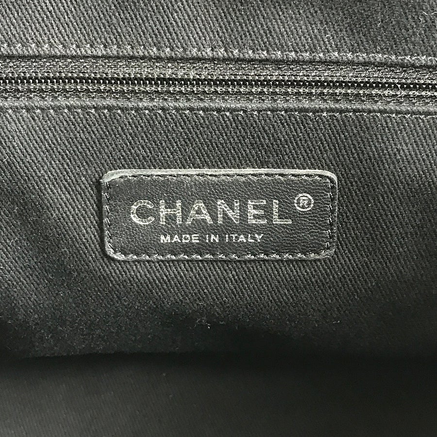 シャネル ショルダーバッグ