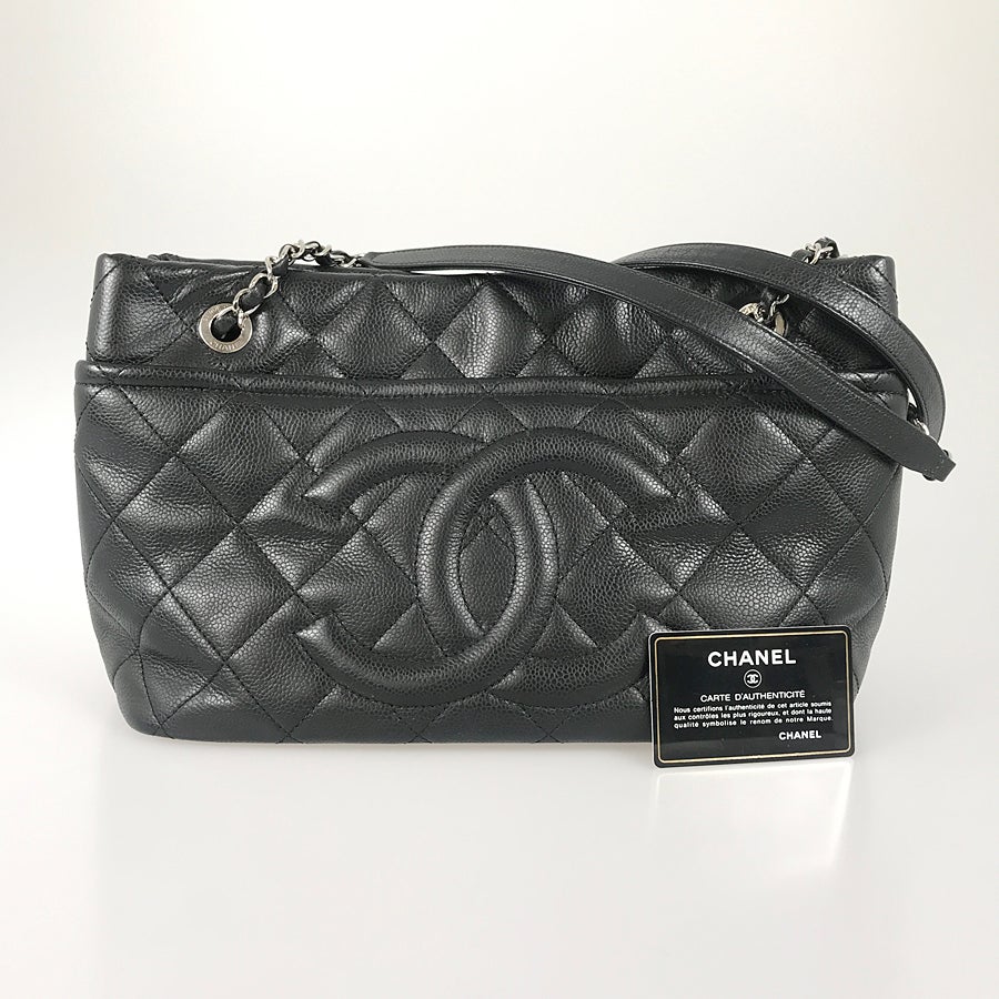 シャネル ショルダーバッグ