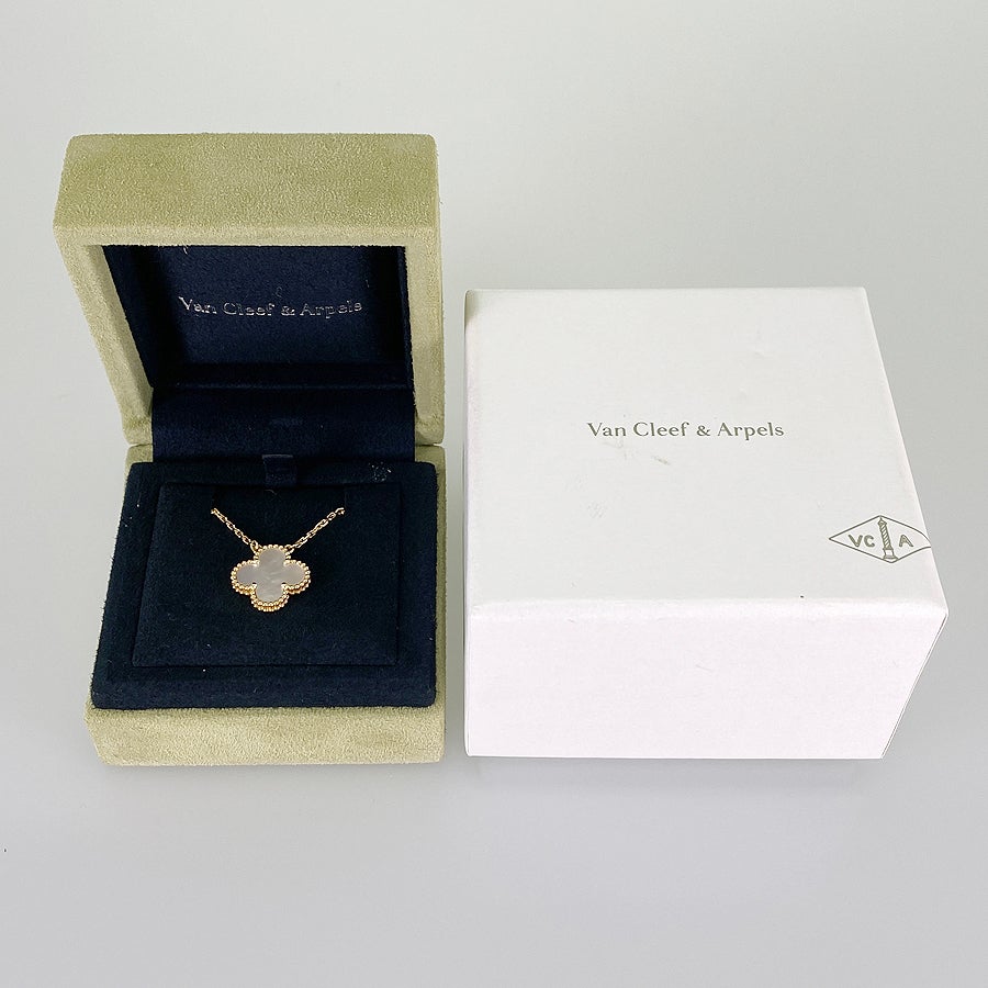 ヴァンクリーフ＆アーペル ネックレス