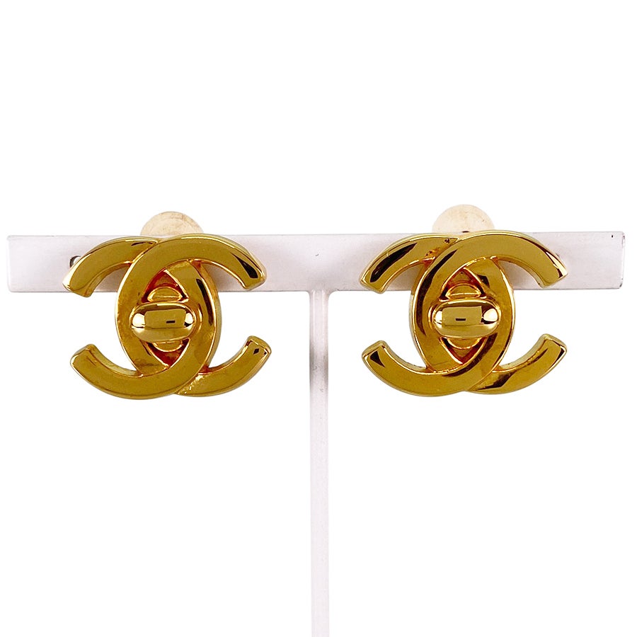 シャネル イヤリング