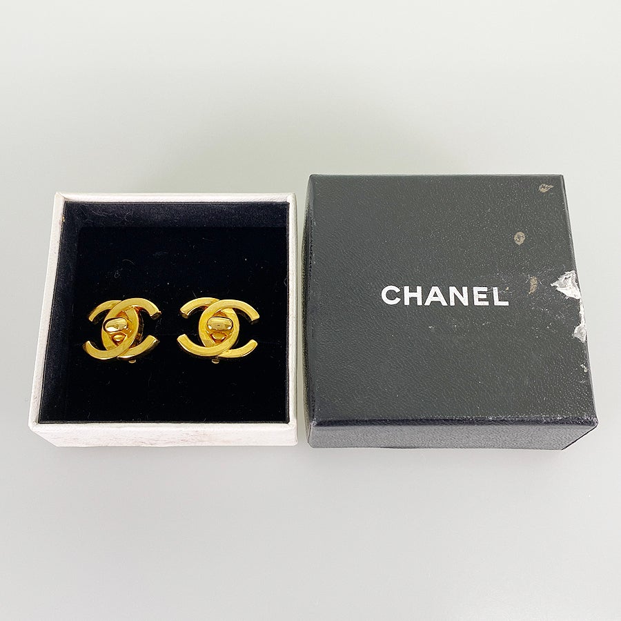 シャネル イヤリング