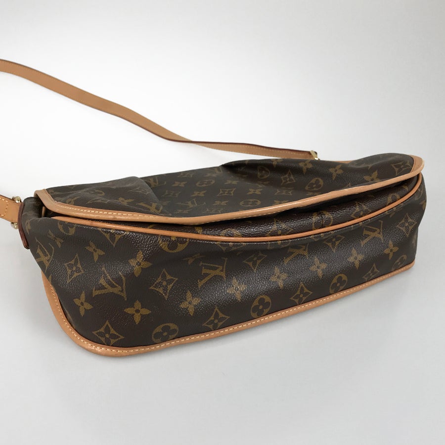 ルイ・ヴィトン ショルダーバッグ