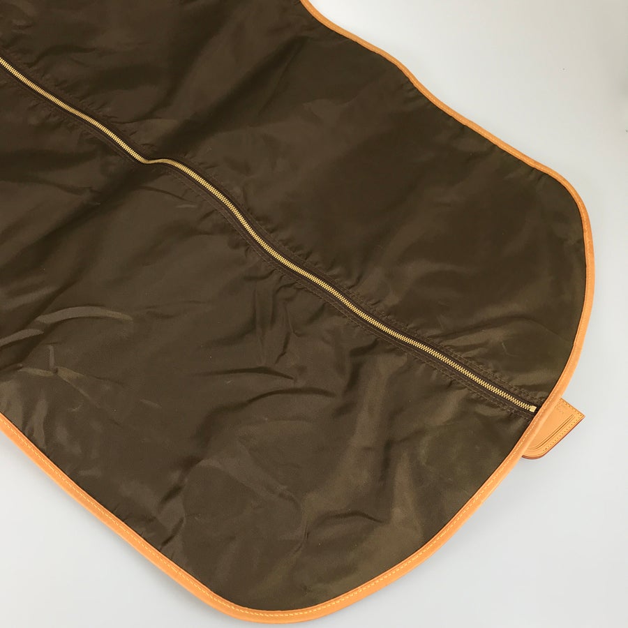 ルイ・ヴィトン ガーメントケース